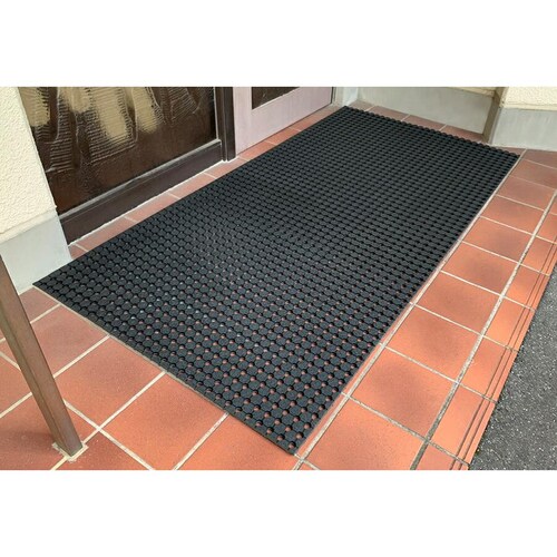 防滑・水はけゴムマット BLACK DRY ブラックドライ 90cm×1.5m 屋外用 滑り止めマット 有孔 透水 排水 ぬかるみ対策_9