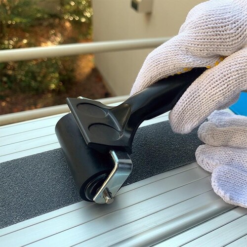 滑り止めテープ専用圧着ローラー ZARATTO ザラット すべりどめ テープ ノンスリップ 階段 滑り止め ざらっと スタッドレスマット シリーズ_2