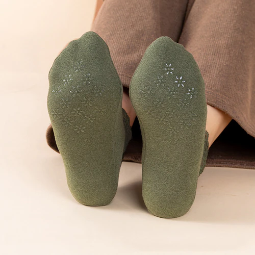 【5足セット】すべり止め付き あったかレースソックス レディース 裏起毛 冬用 あったか靴下 フットカバー 防寒 裏起毛 モコモコ 室内履き 冷え対策 かわいいレース付き 靴下 くるぶし丈 滑りにくい_2