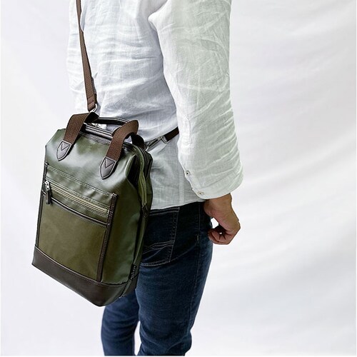 BLAZER CLUB �o�b�O �u���U�[�N���u 16463 �ʔ� ���{�� �L�� �����b�N �����Y �V�����_�[�o�b�O �΂߂����o�b�O �����b�N�T�b�N �f�C�p�b�N �o�b�N�p�b�N �傫�� A4 ���|�� �ʋ�_2