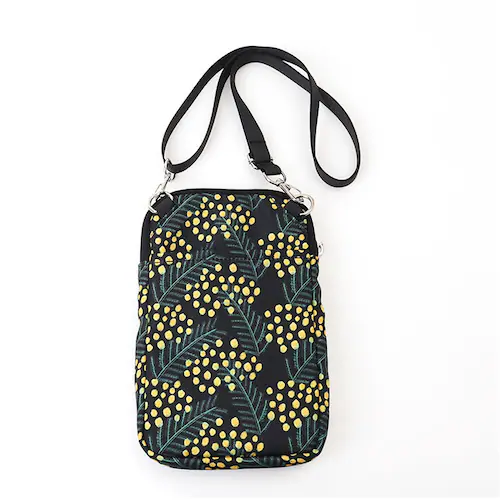 KIPPIS �L�b�s�X �X�}�z�V�����_�[ 251-KESF353 �ʔ� �X�}�z�|�[�` �X�}�z�V�����_�[�o�b�O �|�V�F�b�g �~�j�V�����_�[ �~�j�o�b�O �~�j�o�b�N ���|�� �ȂȂߊ|�� �~�j ������ ����_12