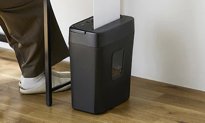 �V�����b�_�[ �N���X�J�b�g 10�������גf