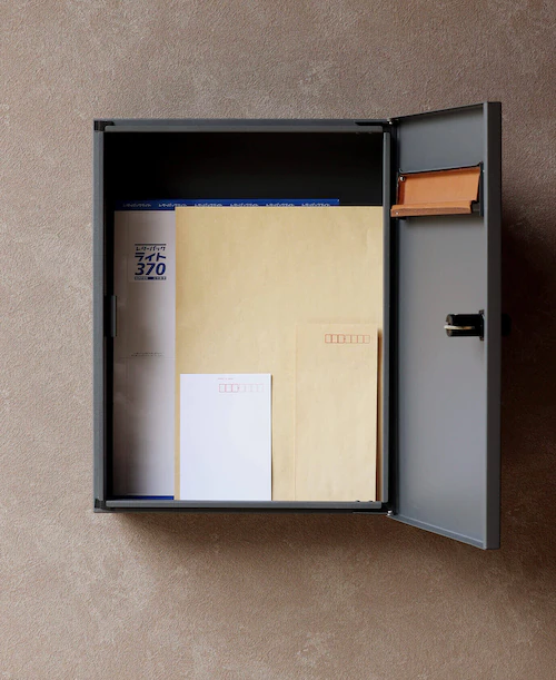 壁掛けポスト ポスト 【Enzo(エンツォ)】 WM-015 グレーMOJYU 錆びにくい おしゃれ ダイヤル_3