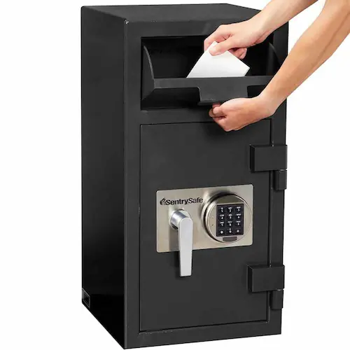マスターロックセントリー日本株式会社 投入式金庫 ブラック DH-134E 【時間指定不可】【代引不可】【同梱不可】【プラザセレクト】_4