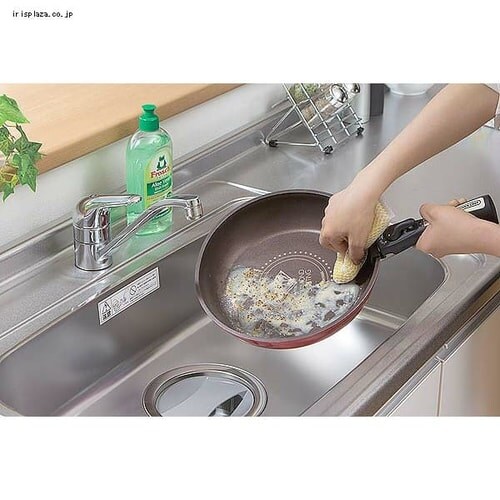 yIHΉzKITCHEN CHEF _ChR[gp 9_Zbg H-IS-SE9_17