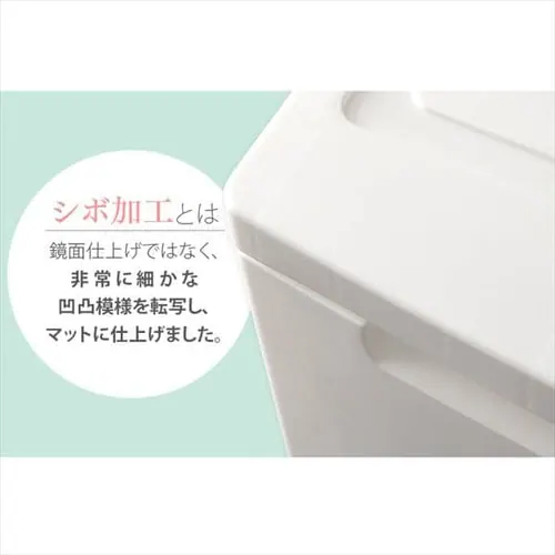 mbN_E`FXg zCg KDMG-564_4