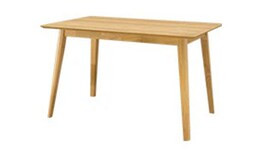 �_�C�j���O�e�[�u��