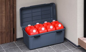 ���C�h�X�g�b�J�[