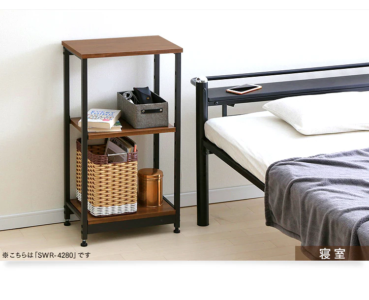 置く場所を選ばないシンプル収納 寝室