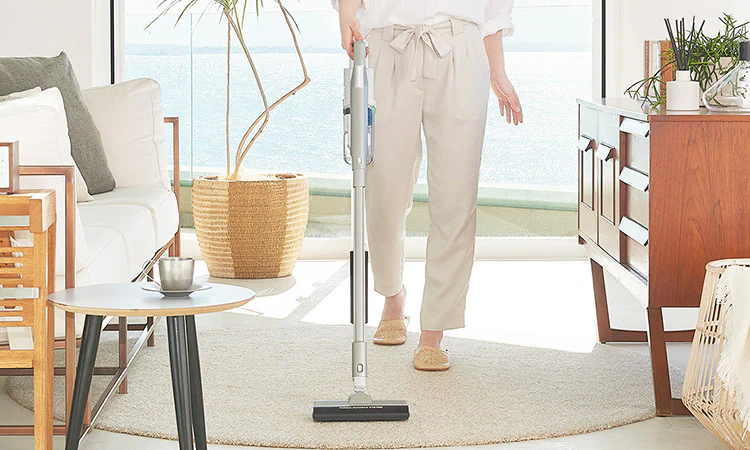 スティッククリーナー 軽量タイプ サイクロン モップ付き SCD-120P-W ホワイト1