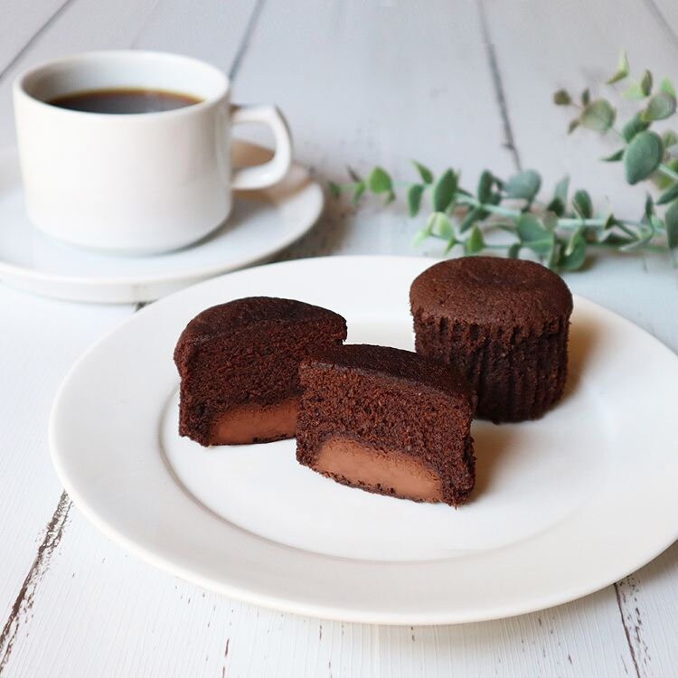 ミカド珈琲商会 トリュフショコラケーキ 9個【代引き不可】0