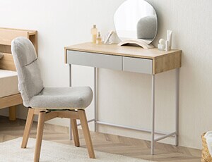 ���r���O�f�X�N