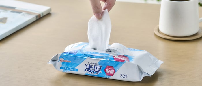 ウェットティッシュ