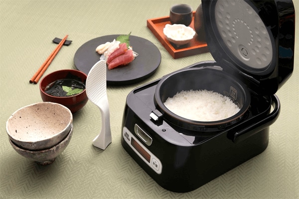 炊飯器