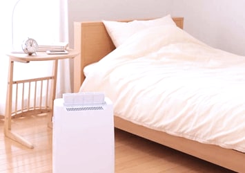 「除湿機」で結露ノックアウト