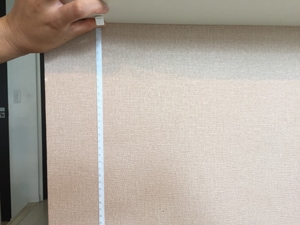 収納する場所の寸法を測る。