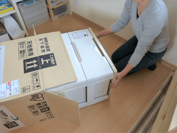 Hウッドトップチェストは組み立ていらず!