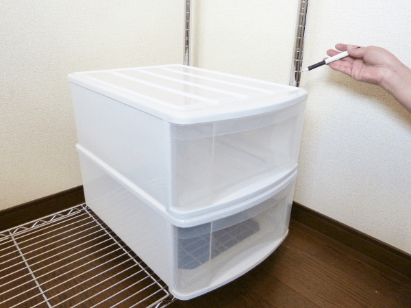 G収納するモノの寸法を測り、棚板の高さを決める。