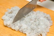 材料を切る