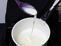R