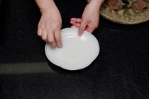 盛り付けのポイントは器に対して