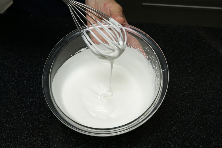 ʂ̃{EɐN[ĂV(pȂ炢)܂ŖAāAĂɍ킹B