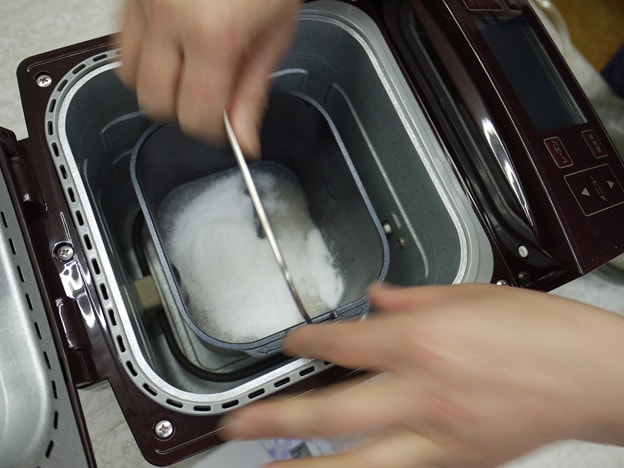 本体にセットします。