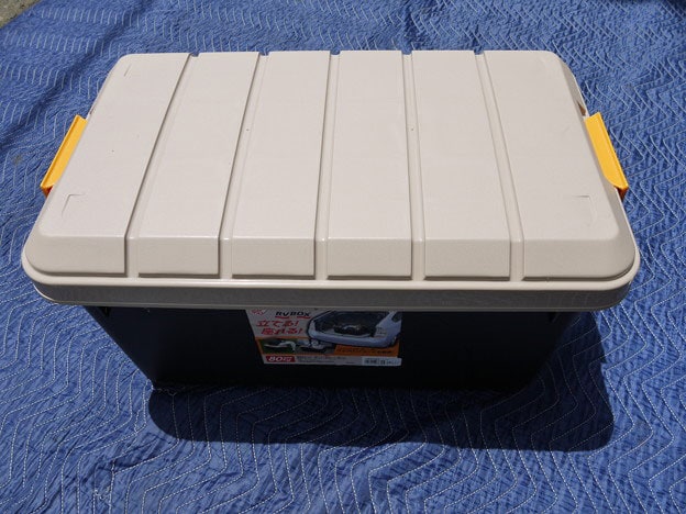 収納BOXも付属です。