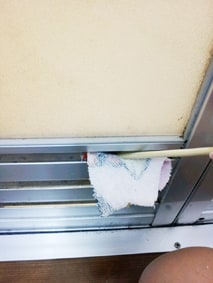 サッシ・扉の掃除