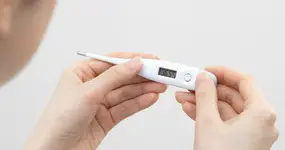 Ë@