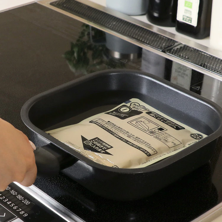 LIV PLUS 四角すぎる!フライパン 18cm ブラック ND-3631 【プラザセレクト】