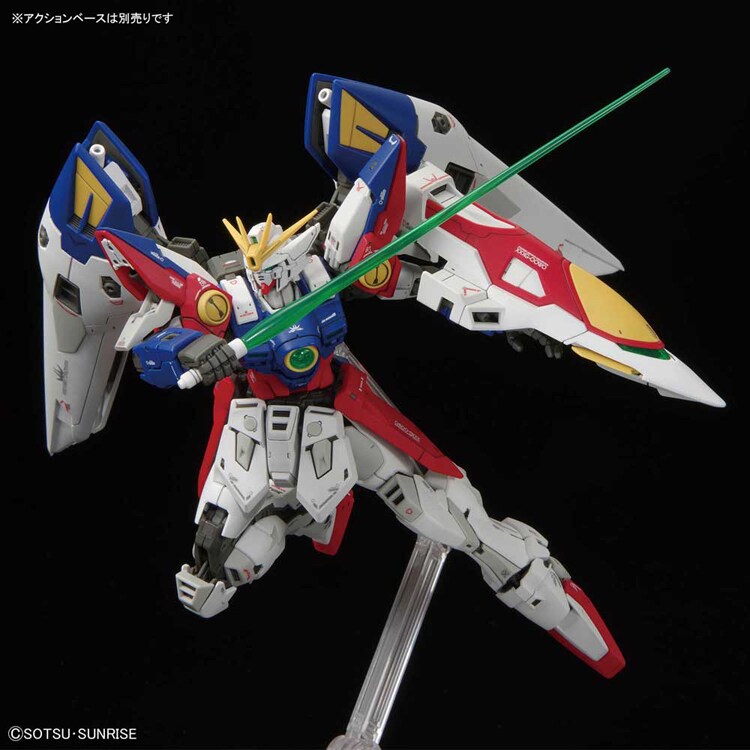 RG 1/144 ウイングガンダムゼロ 688743 【プラザセレクト】