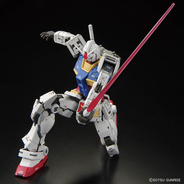 RG 1/144 RX-78-2 ガンダム Ver.2.0 671554 【プラザセレクト】
