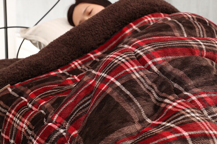 トリプルウォームシングルマイクロファイバーフランネルシープ調ボアHeatWarm吸湿発熱機能アルミシート入りシンサレート寝具静電気抑制秋冬冬用J.ATripleWarm毛布掛けふとんSメルクロス 