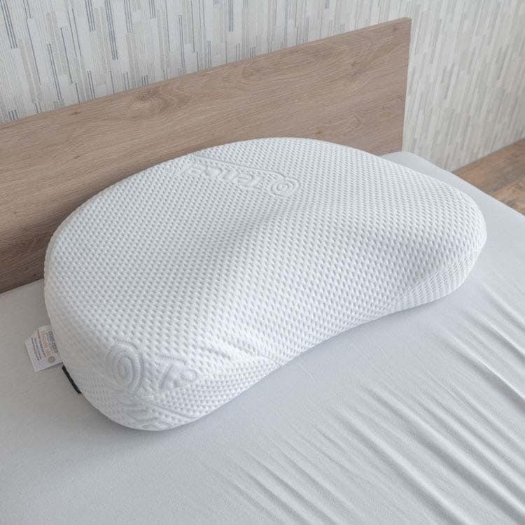 新BlueBlood 3D体感ピロー 040-0228 【プラザセレクト】