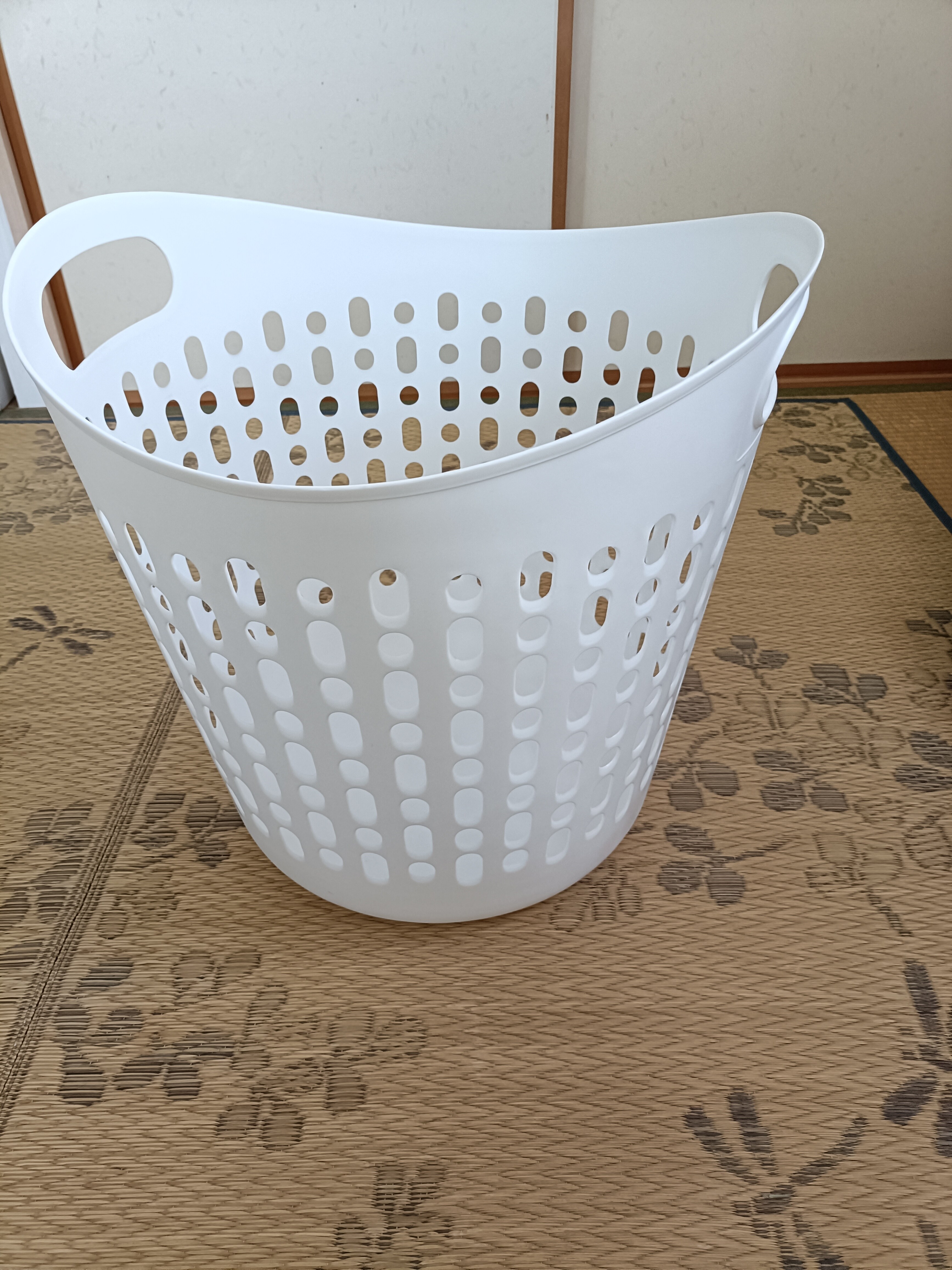 ランドリーバスケット ソフト L SBK-460 ホワイト H227826 │アイリス